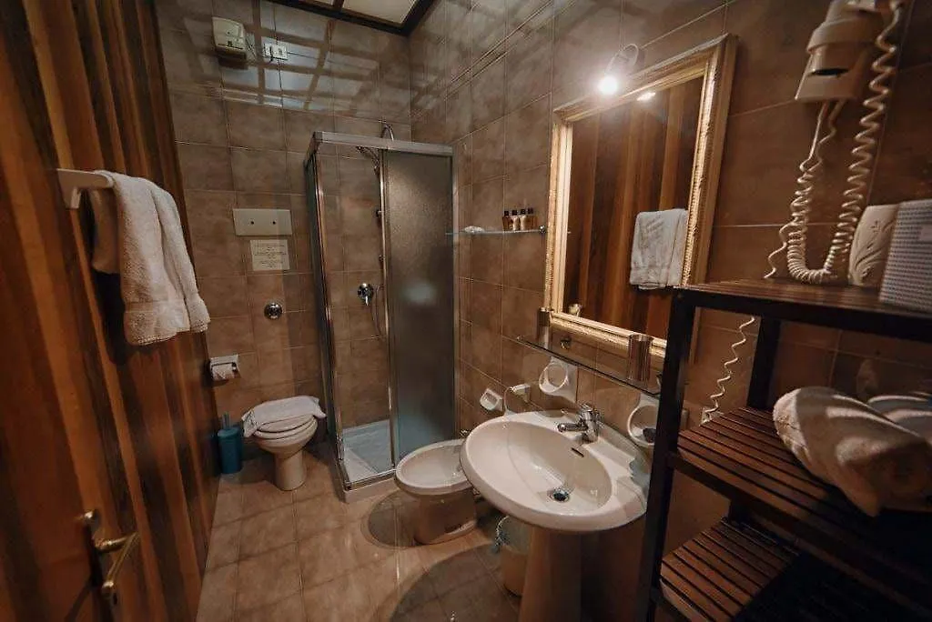 Villa Vittoria Gardone Riviera Italy