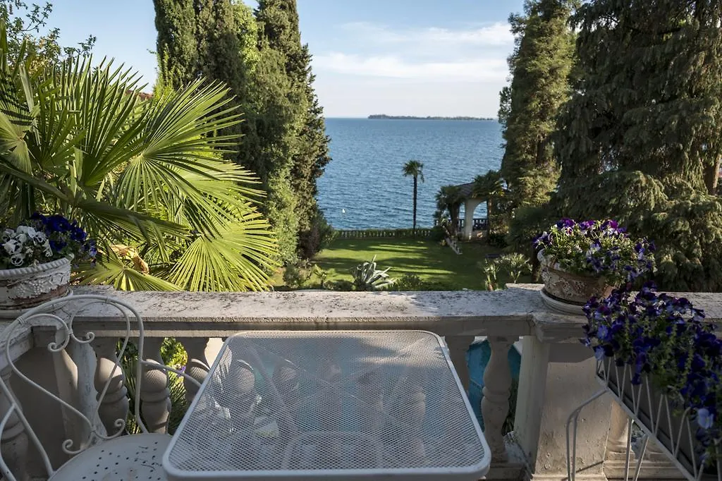 Bed & Breakfast Villa Vittoria Gardone Riviera